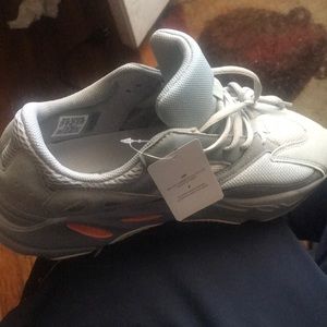 Yeezy 700